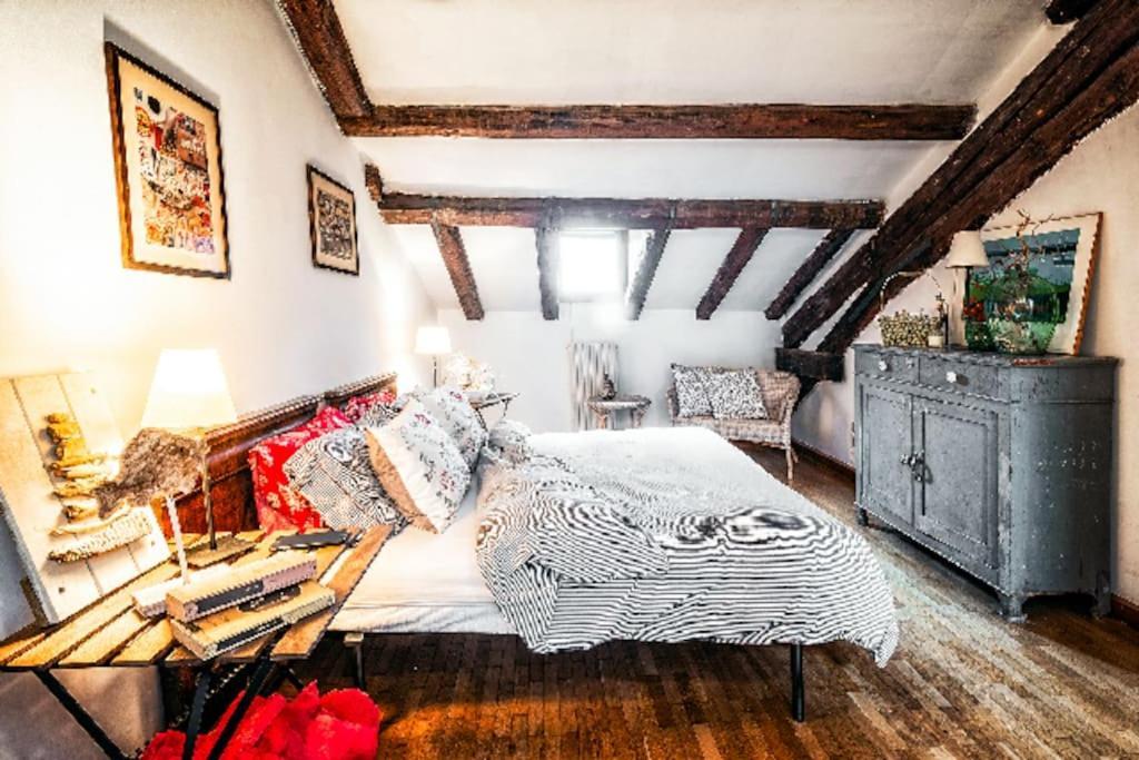 Loft Overlooking The Old Town . Feltre Exteriör bild