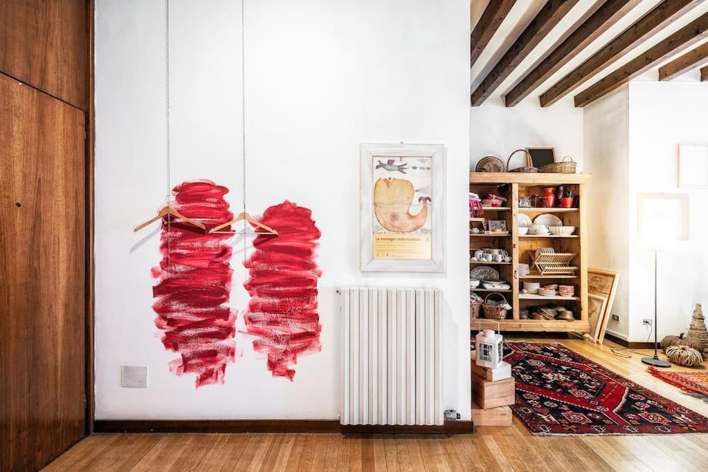 Loft Overlooking The Old Town . Feltre Exteriör bild