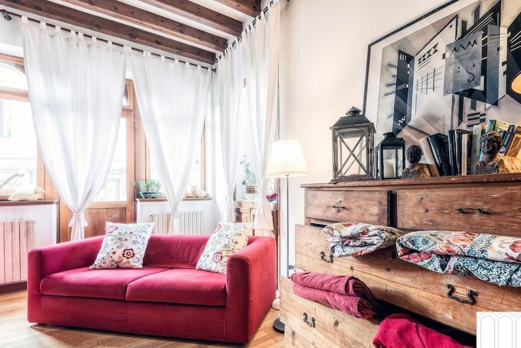 Loft Overlooking The Old Town . Feltre Exteriör bild